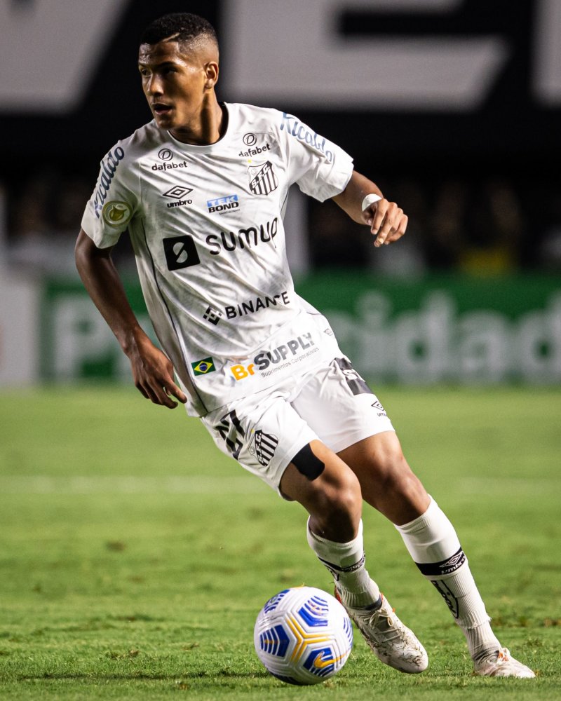 防守反击中 防守反击中