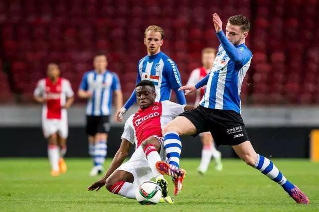 前冷静的追 前冷静的追