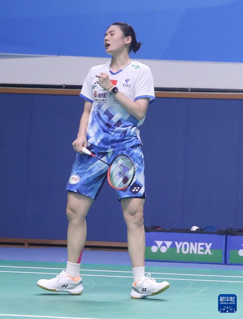 在这个充满 在这个充满