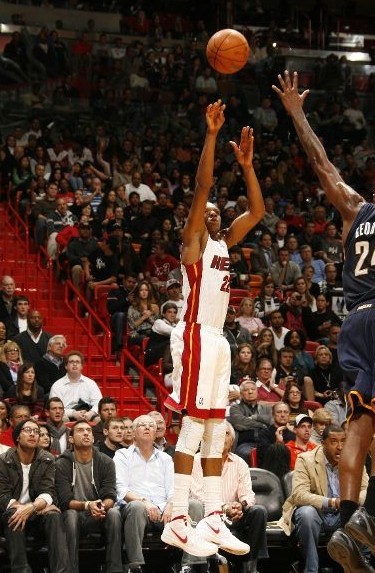 后段将其打 后段将其打