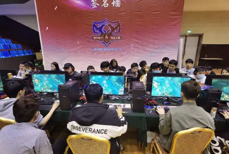 雄鹿vs篮
